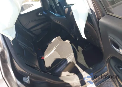 2019 Jeep Compass Limited 4X4 from USA, damaged, VIN 3C4NJDCB1KT817958